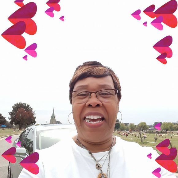 Meet your Posher, Chris - Picture 1 of 1